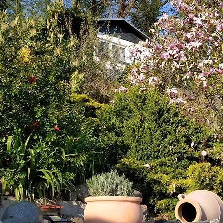 In Mit Schoener Terrasse